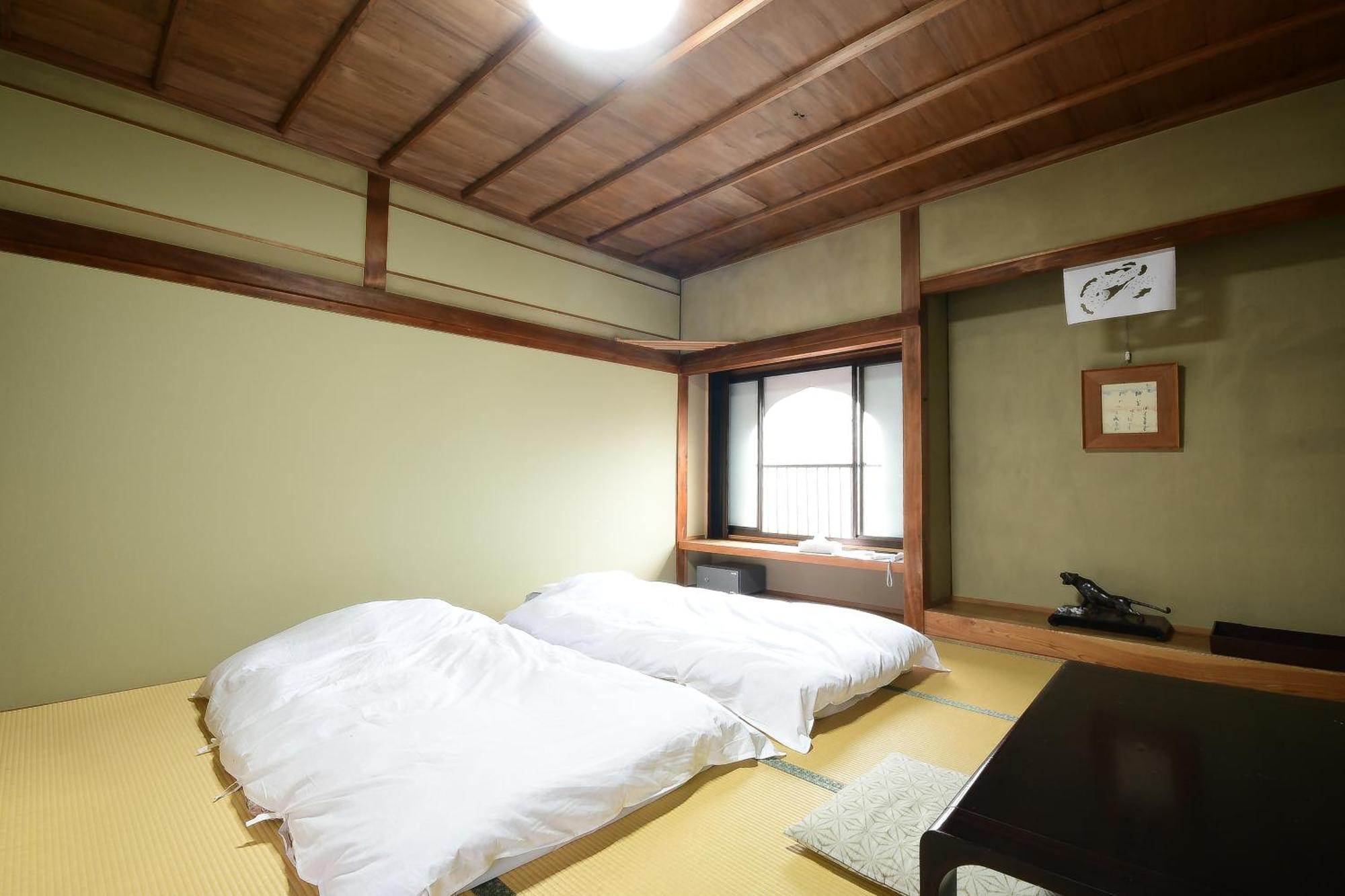 Отель Koyasan Shukubo Yochiin Экстерьер фото