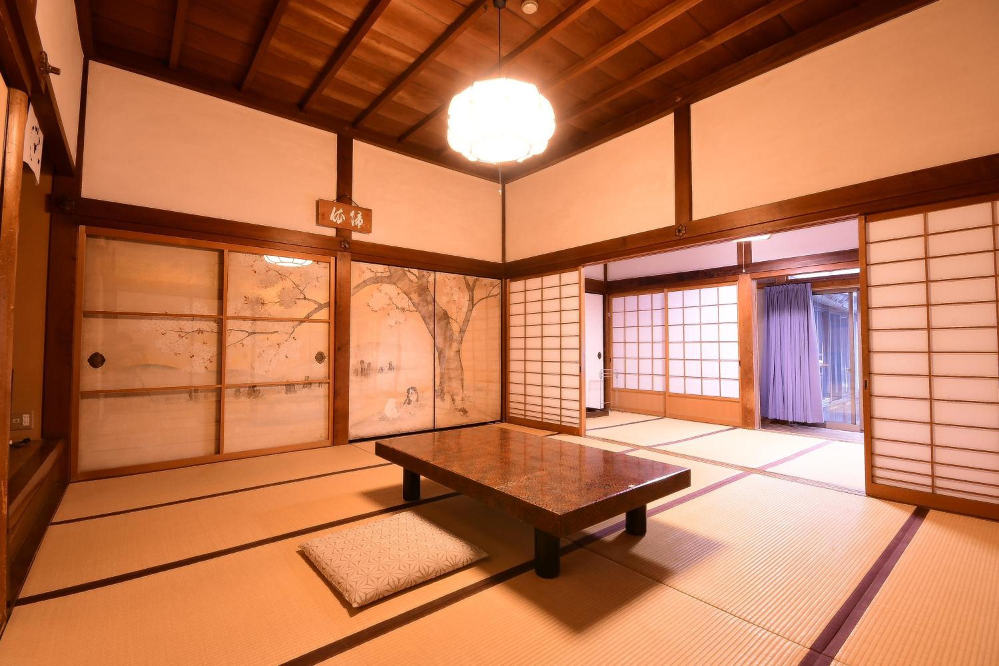 Отель Koyasan Shukubo Yochiin Экстерьер фото