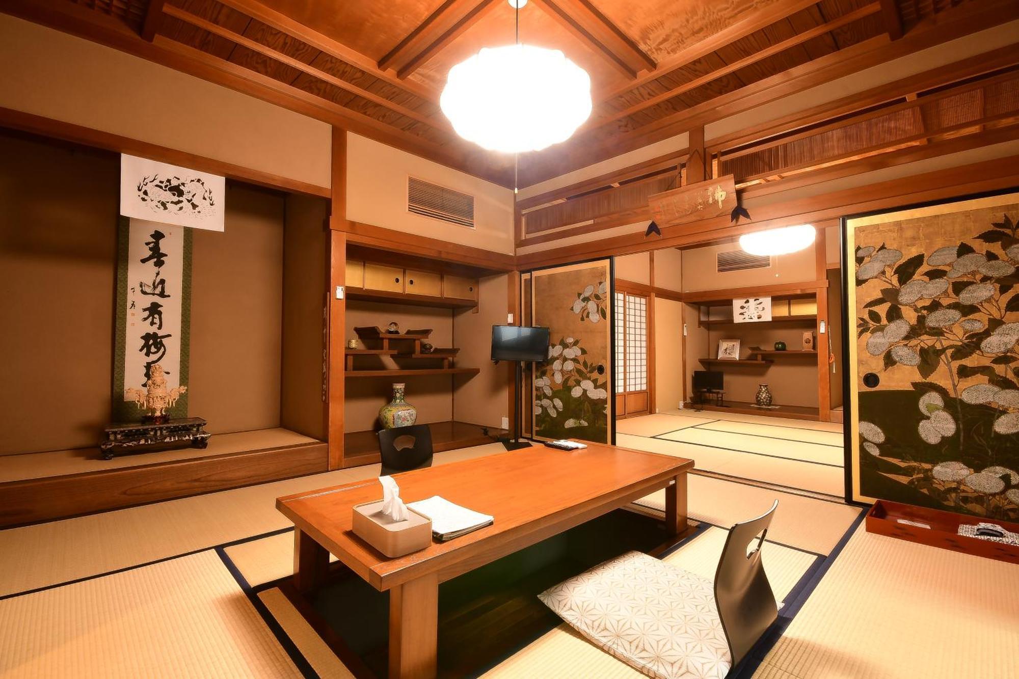 Отель Koyasan Shukubo Yochiin Экстерьер фото