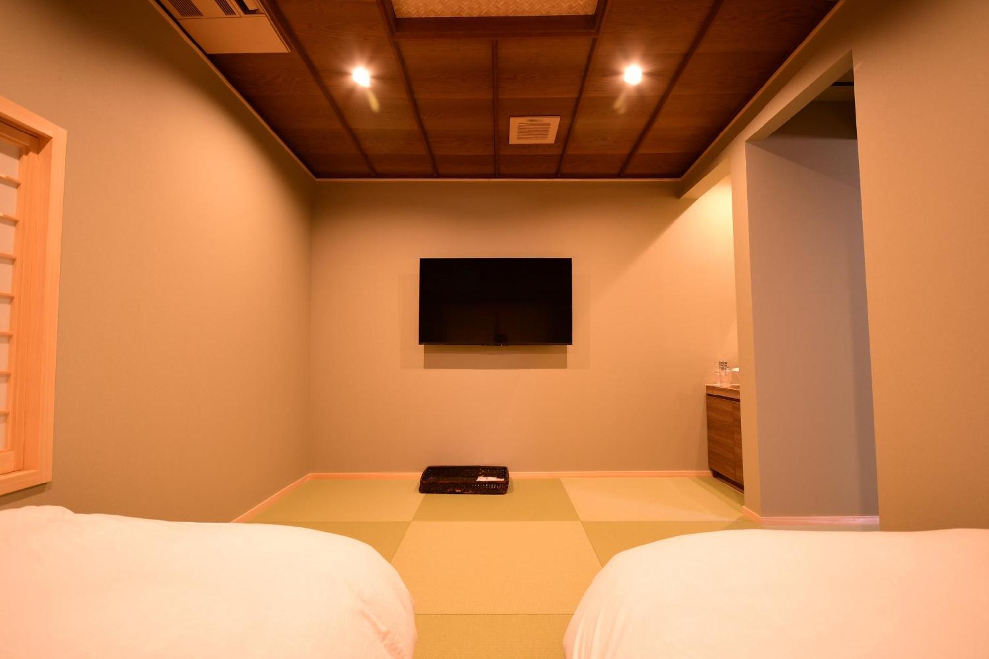 Отель Koyasan Shukubo Yochiin Экстерьер фото