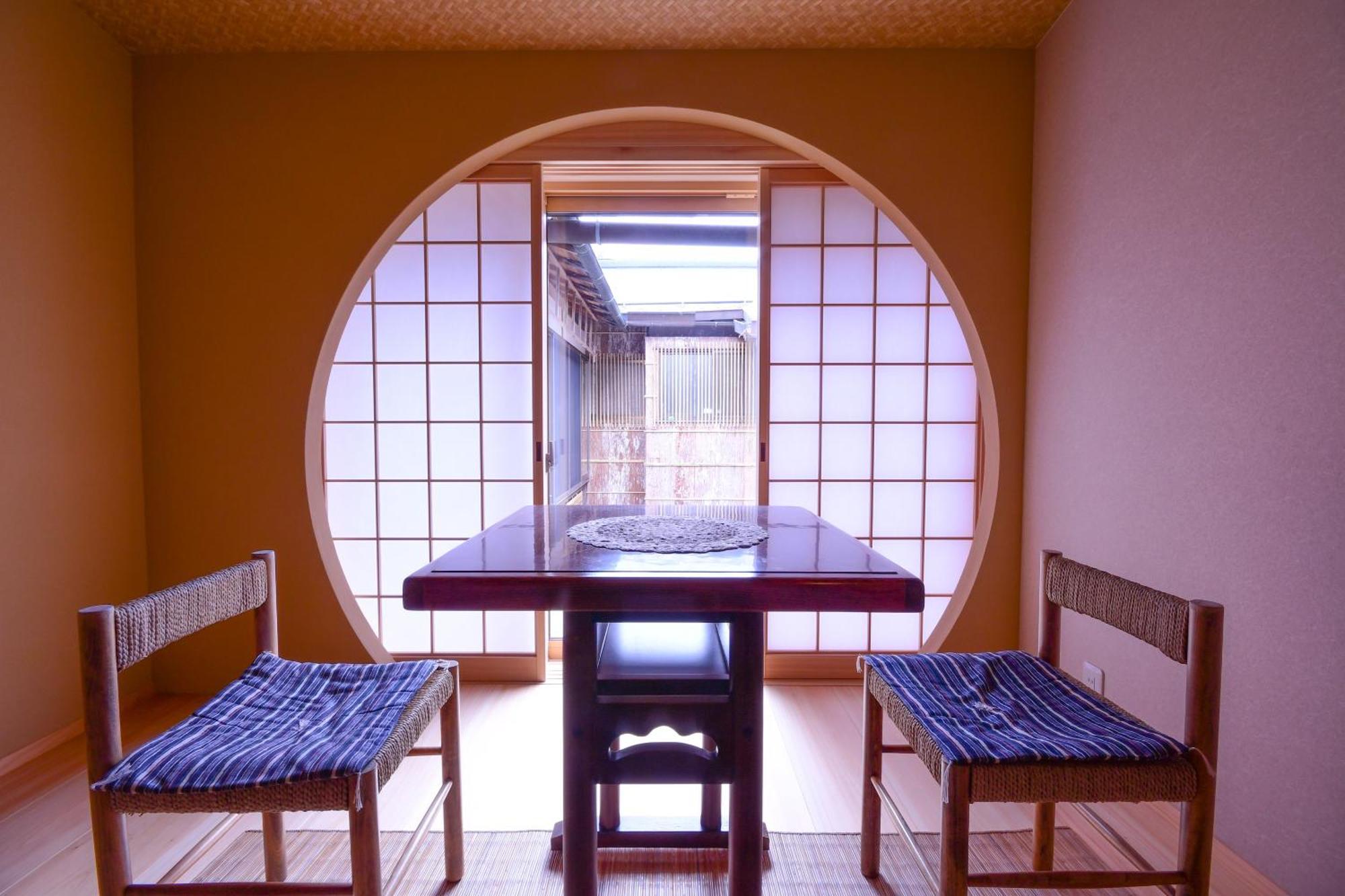 Отель Koyasan Shukubo Yochiin Экстерьер фото